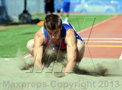 Thumbnail 1 in Carson Invitational photogallery.