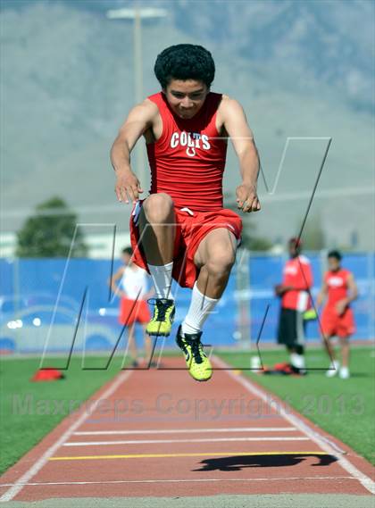 Thumbnail 3 in Carson Invitational photogallery.