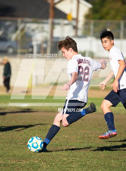 Thumbnail 3 in Whittier vs Maranatha photogallery.