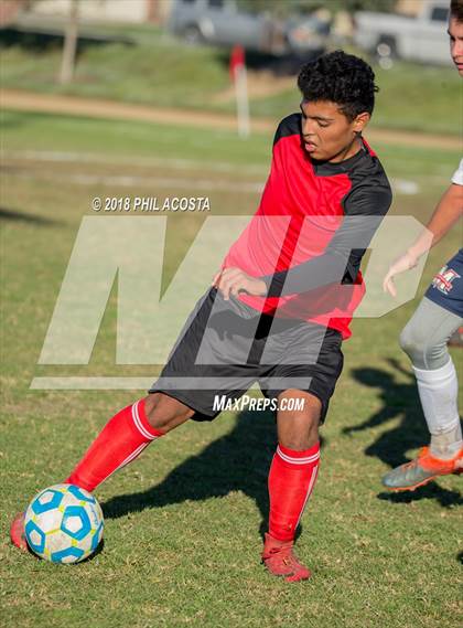 Thumbnail 3 in Whittier vs Maranatha photogallery.