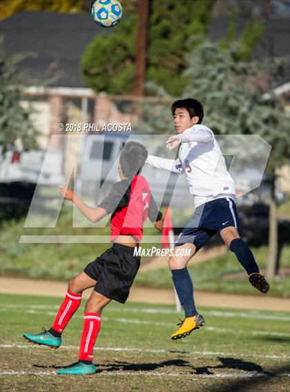 Thumbnail 3 in Whittier vs Maranatha photogallery.