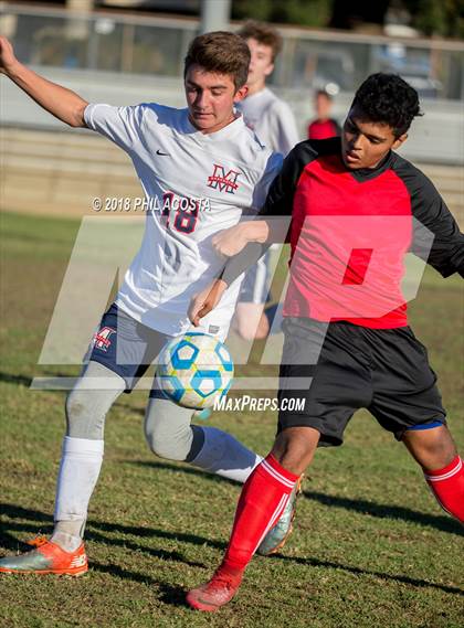 Thumbnail 1 in Whittier vs Maranatha photogallery.