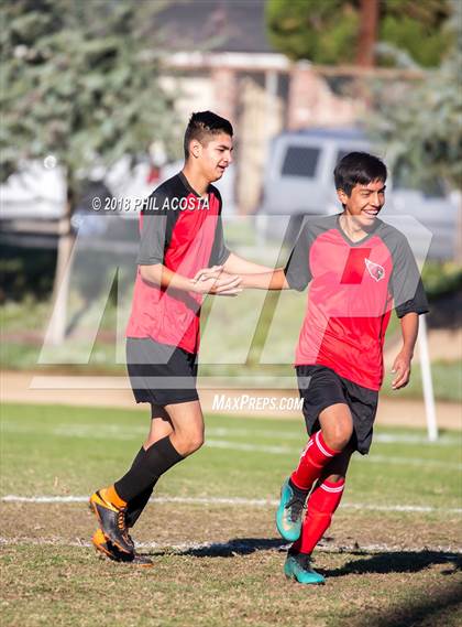 Thumbnail 1 in Whittier vs Maranatha photogallery.