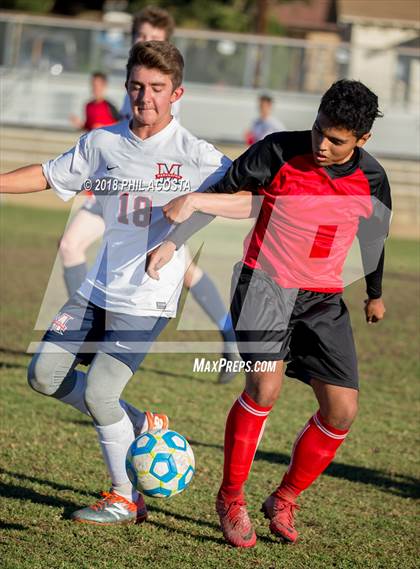Thumbnail 2 in Whittier vs Maranatha photogallery.