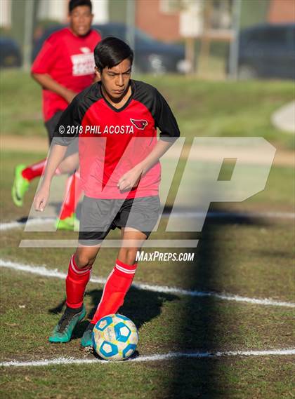 Thumbnail 1 in Whittier vs Maranatha photogallery.