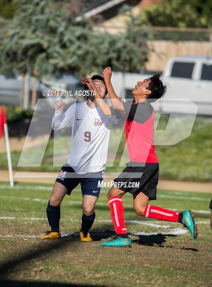 Thumbnail 3 in Whittier vs Maranatha photogallery.