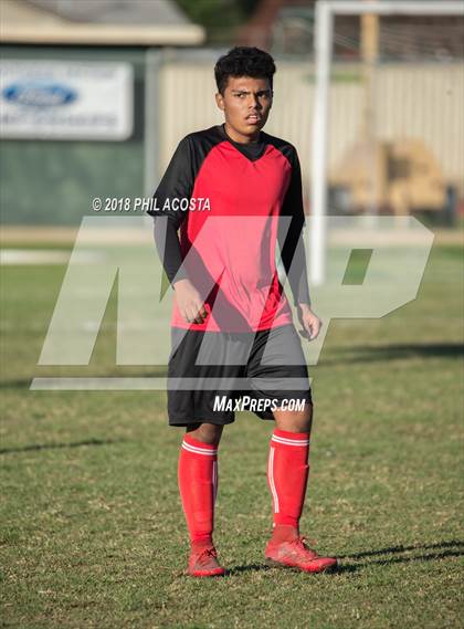 Thumbnail 1 in Whittier vs Maranatha photogallery.