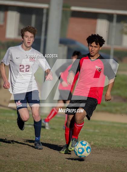 Thumbnail 2 in Whittier vs Maranatha photogallery.