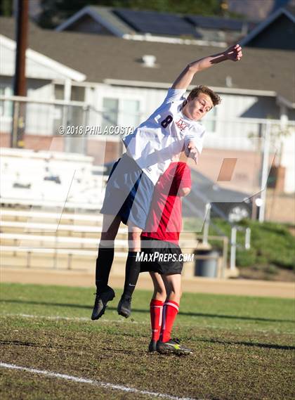 Thumbnail 2 in Whittier vs Maranatha photogallery.