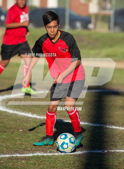 Thumbnail 2 in Whittier vs Maranatha photogallery.