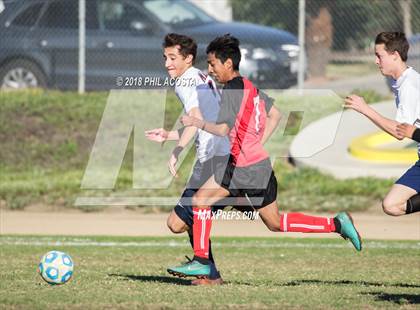 Thumbnail 3 in Whittier vs Maranatha photogallery.
