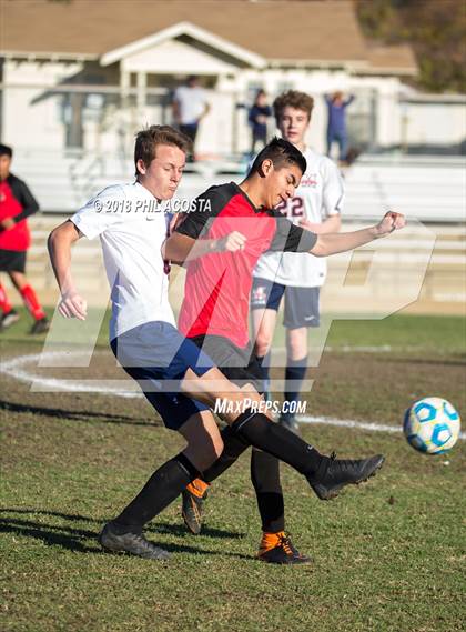 Thumbnail 3 in Whittier vs Maranatha photogallery.