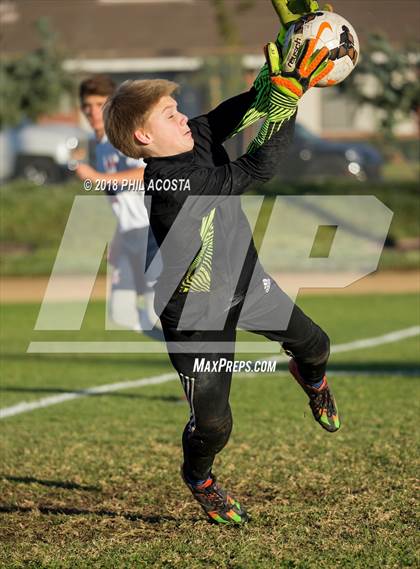Thumbnail 1 in Whittier vs Maranatha photogallery.