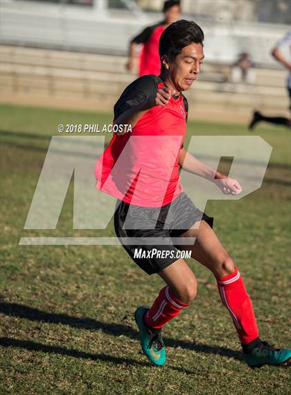 Thumbnail 3 in Whittier vs Maranatha photogallery.
