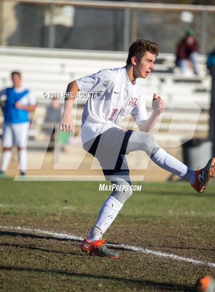 Thumbnail 3 in Whittier vs Maranatha photogallery.