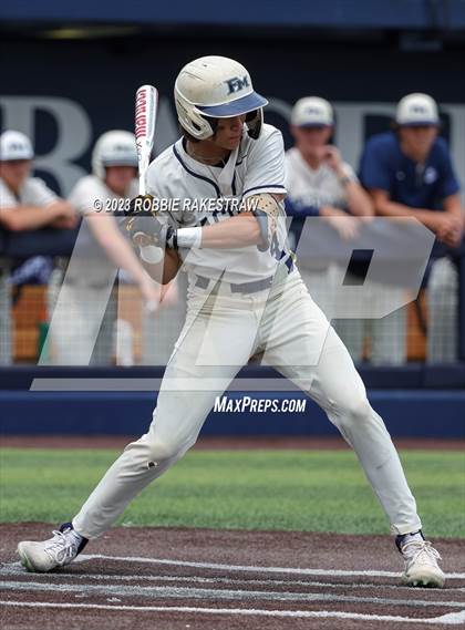 Thumbnail 3 in Flower Mound vs. Weatherford (UIL 6A Regional Semifinal Game 2) photogallery.