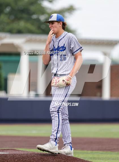 Thumbnail 2 in Flower Mound vs. Weatherford (UIL 6A Regional Semifinal Game 2) photogallery.