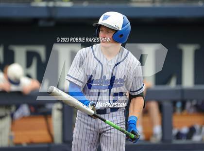Thumbnail 3 in Flower Mound vs. Weatherford (UIL 6A Regional Semifinal Game 2) photogallery.