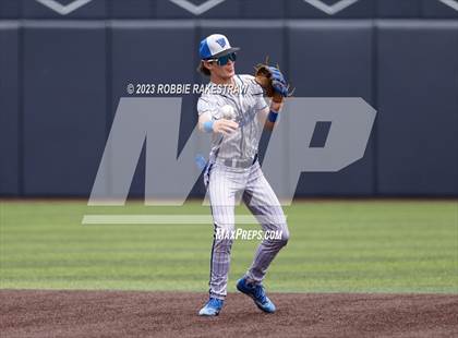 Thumbnail 3 in Flower Mound vs. Weatherford (UIL 6A Regional Semifinal Game 2) photogallery.