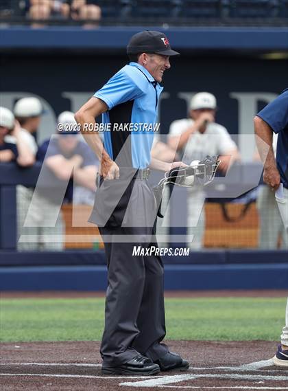 Thumbnail 3 in Flower Mound vs. Weatherford (UIL 6A Regional Semifinal Game 2) photogallery.