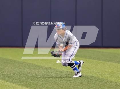 Thumbnail 2 in Flower Mound vs. Weatherford (UIL 6A Regional Semifinal Game 2) photogallery.
