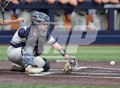 Thumbnail 3 in Flower Mound vs. Weatherford (UIL 6A Regional Semifinal Game 2) photogallery.