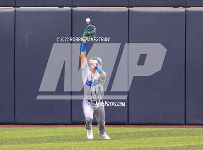 Thumbnail 1 in Flower Mound vs. Weatherford (UIL 6A Regional Semifinal Game 2) photogallery.