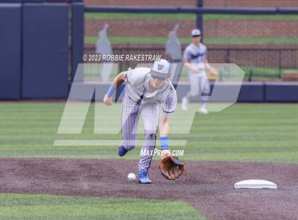 Thumbnail 3 in Flower Mound vs. Weatherford (UIL 6A Regional Semifinal Game 2) photogallery.