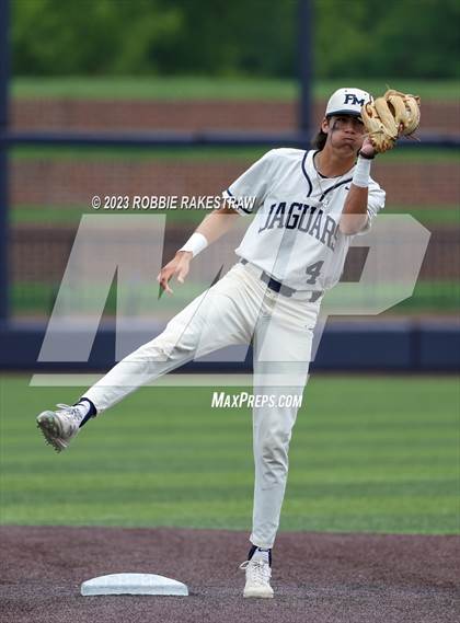 Thumbnail 2 in Flower Mound vs. Weatherford (UIL 6A Regional Semifinal Game 2) photogallery.