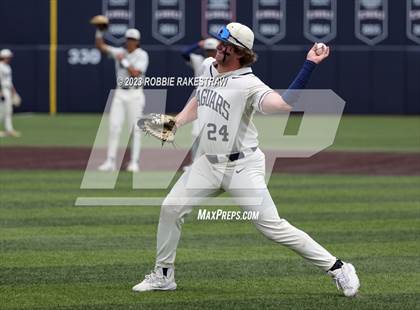 Thumbnail 2 in Flower Mound vs. Weatherford (UIL 6A Regional Semifinal Game 2) photogallery.
