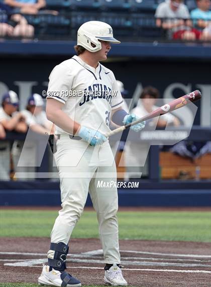 Thumbnail 3 in Flower Mound vs. Weatherford (UIL 6A Regional Semifinal Game 2) photogallery.