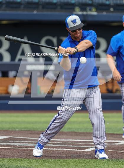 Thumbnail 1 in Flower Mound vs. Weatherford (UIL 6A Regional Semifinal Game 2) photogallery.