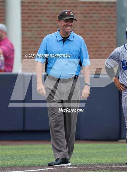 Thumbnail 3 in Flower Mound vs. Weatherford (UIL 6A Regional Semifinal Game 2) photogallery.