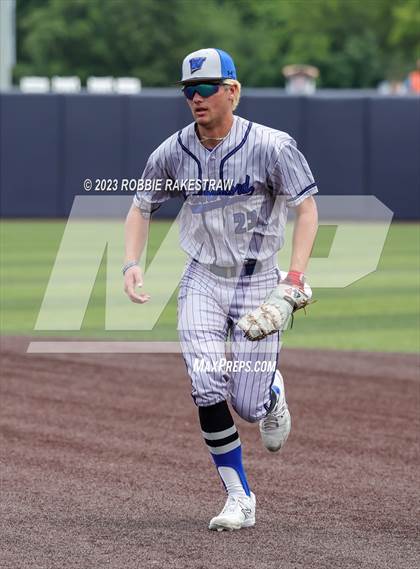 Thumbnail 2 in Flower Mound vs. Weatherford (UIL 6A Regional Semifinal Game 2) photogallery.