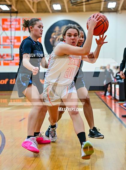 Thumbnail 2 in Warhill @ Tabb photogallery.