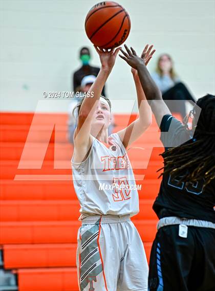 Thumbnail 2 in Warhill @ Tabb photogallery.