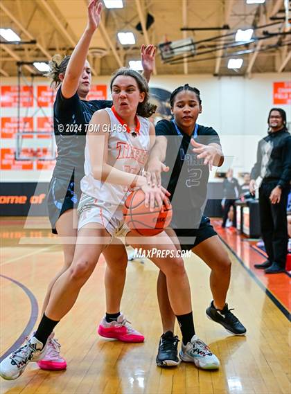 Thumbnail 3 in Warhill @ Tabb photogallery.