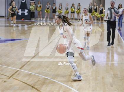 Thumbnail 3 in Jim Ned vs. Comanche (UIL Basketball 3A Regional Quarterfinal) photogallery.