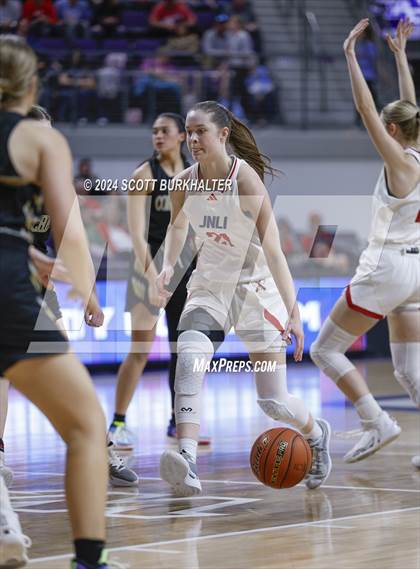 Thumbnail 3 in Jim Ned vs. Comanche (UIL Basketball 3A Regional Quarterfinal) photogallery.