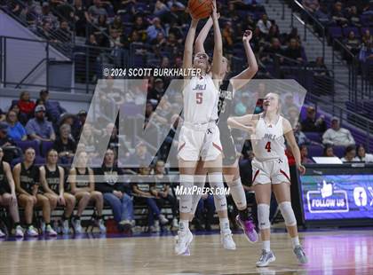 Thumbnail 3 in Jim Ned vs. Comanche (UIL Basketball 3A Regional Quarterfinal) photogallery.