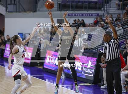 Thumbnail 3 in Jim Ned vs. Comanche (UIL Basketball 3A Regional Quarterfinal) photogallery.