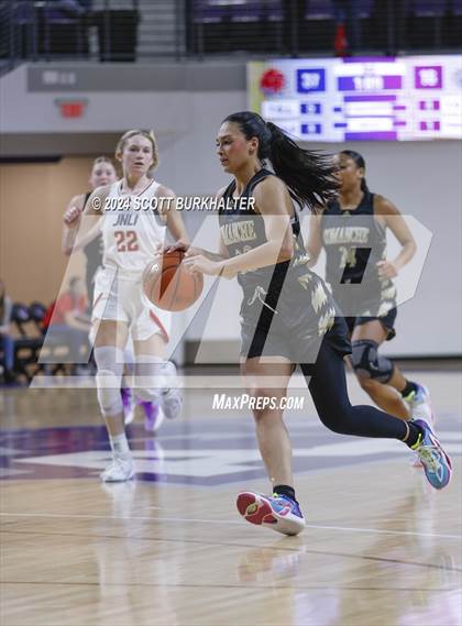 Thumbnail 2 in Jim Ned vs. Comanche (UIL Basketball 3A Regional Quarterfinal) photogallery.