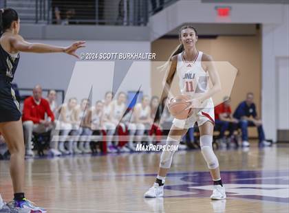 Thumbnail 3 in Jim Ned vs. Comanche (UIL Basketball 3A Regional Quarterfinal) photogallery.