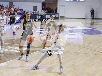 Thumbnail 1 in Jim Ned vs. Comanche (UIL Basketball 3A Regional Quarterfinal) photogallery.