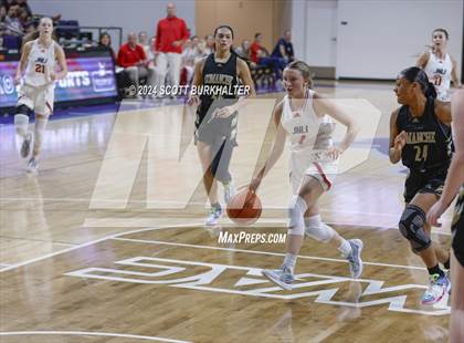 Thumbnail 3 in Jim Ned vs. Comanche (UIL Basketball 3A Regional Quarterfinal) photogallery.