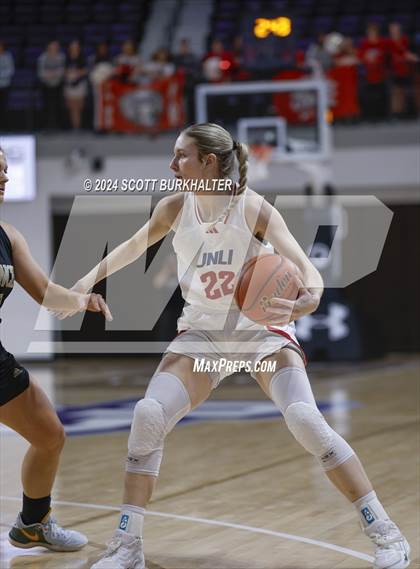 Thumbnail 1 in Jim Ned vs. Comanche (UIL Basketball 3A Regional Quarterfinal) photogallery.