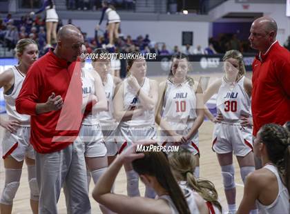 Thumbnail 3 in Jim Ned vs. Comanche (UIL Basketball 3A Regional Quarterfinal) photogallery.