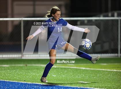 Thumbnail 1 in Quaker Valley @ Ellwood City photogallery.