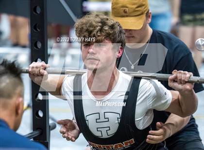 Thumbnail 1 in UIL 3A Region Weight Lifting photogallery.