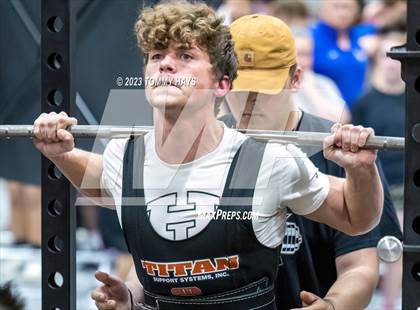 Thumbnail 2 in UIL 3A Region Weight Lifting photogallery.